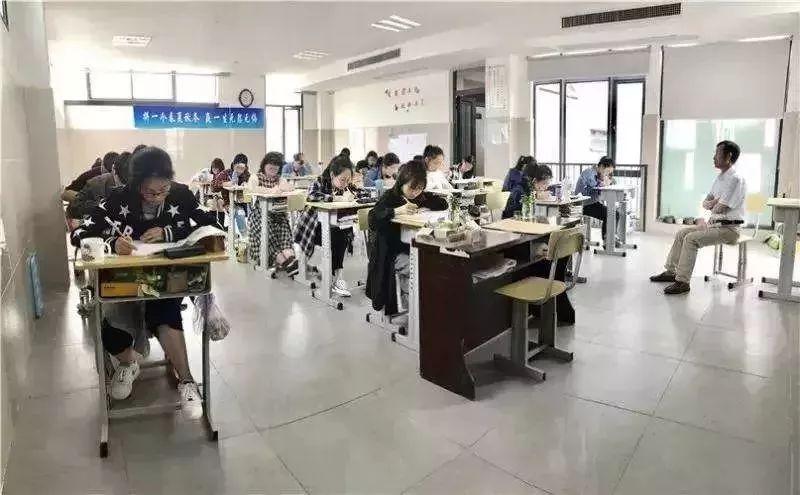 澳门今晚开什么码,理性解答解释落实_FT7.715